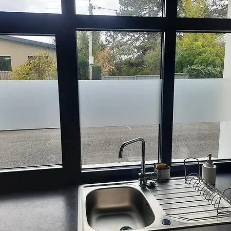 Le , Individuel De Plain Pied Apartment *