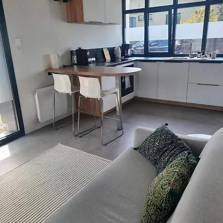 Le , Individuel De Plain Pied Apartment *